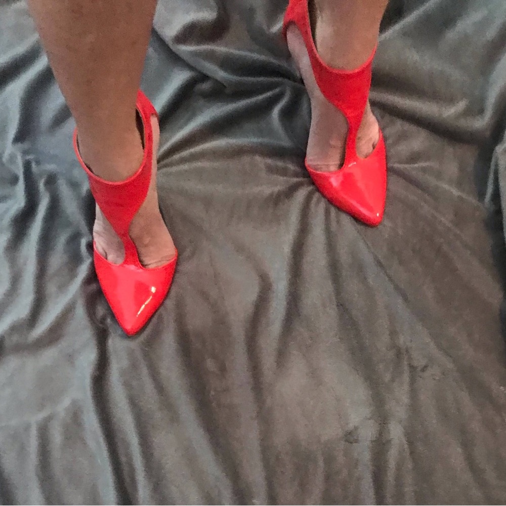Michael Antonio high-heel shoes